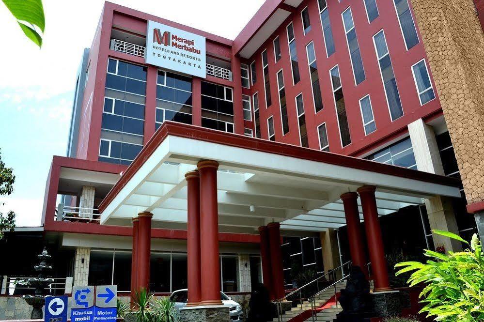 Merapi Merbabu Hotels&Resorts Maguwo Luaran gambar