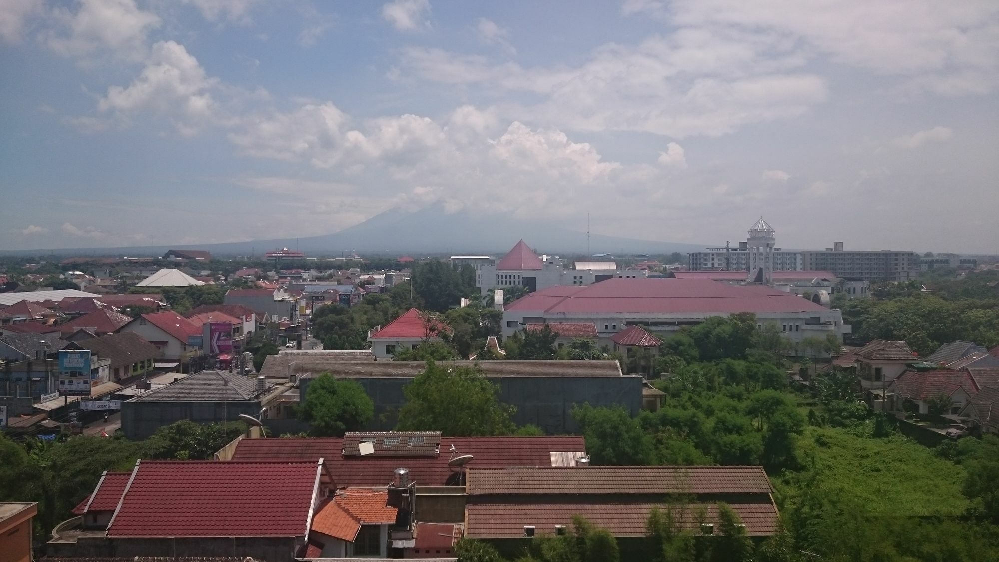 Merapi Merbabu Hotels&Resorts Maguwo Luaran gambar
