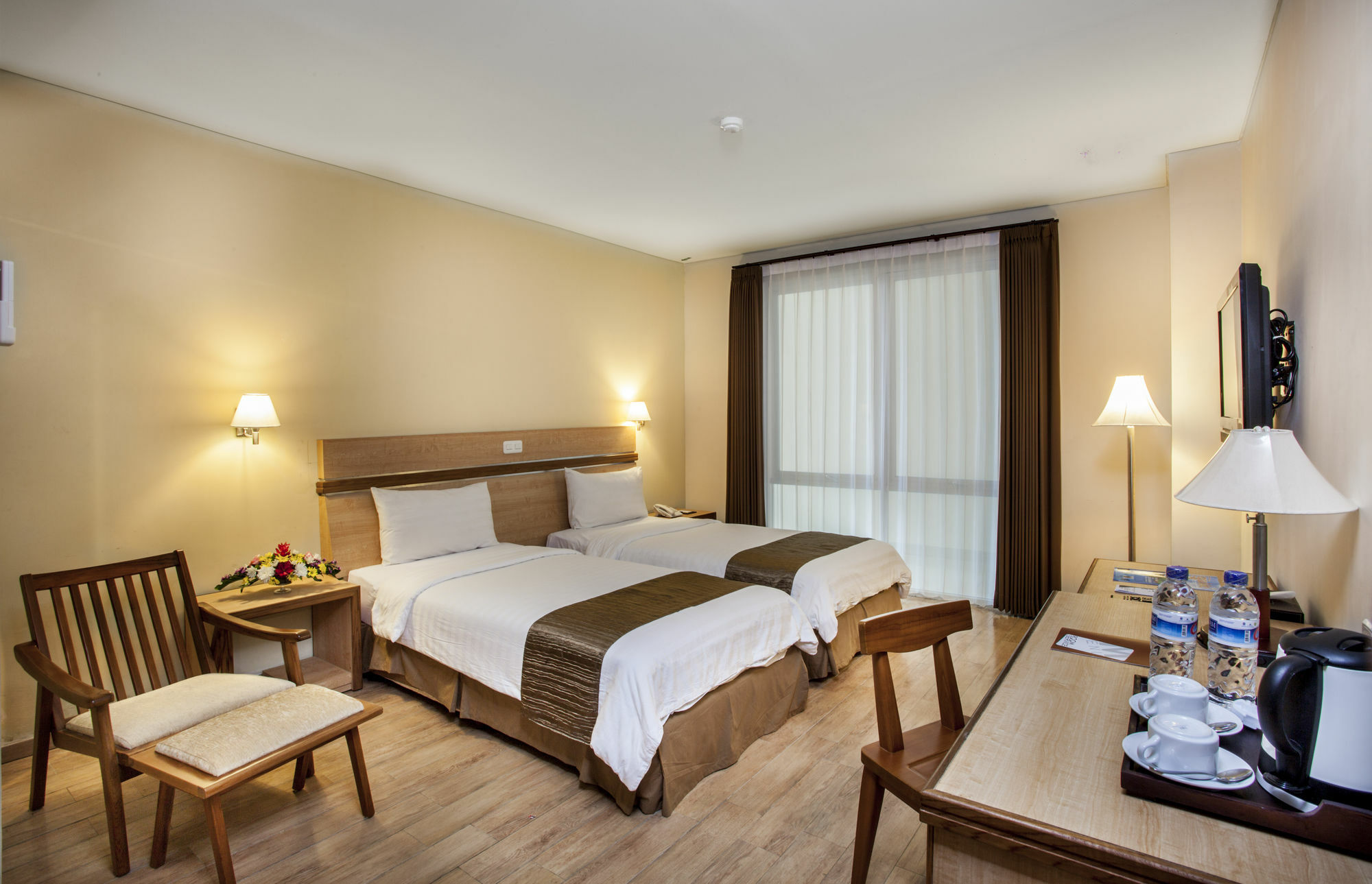 Merapi Merbabu Hotels&Resorts Maguwo Luaran gambar